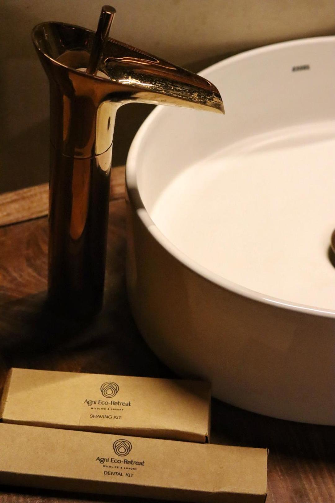 ホテル Agni Eco-Retreat ウーナ エクステリア 写真